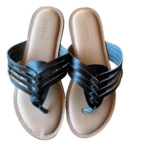 Torrid Sandals Size 8 1/2 Wide Black Braided Flat Thong Plus Size Plus - Picture 2 of 8